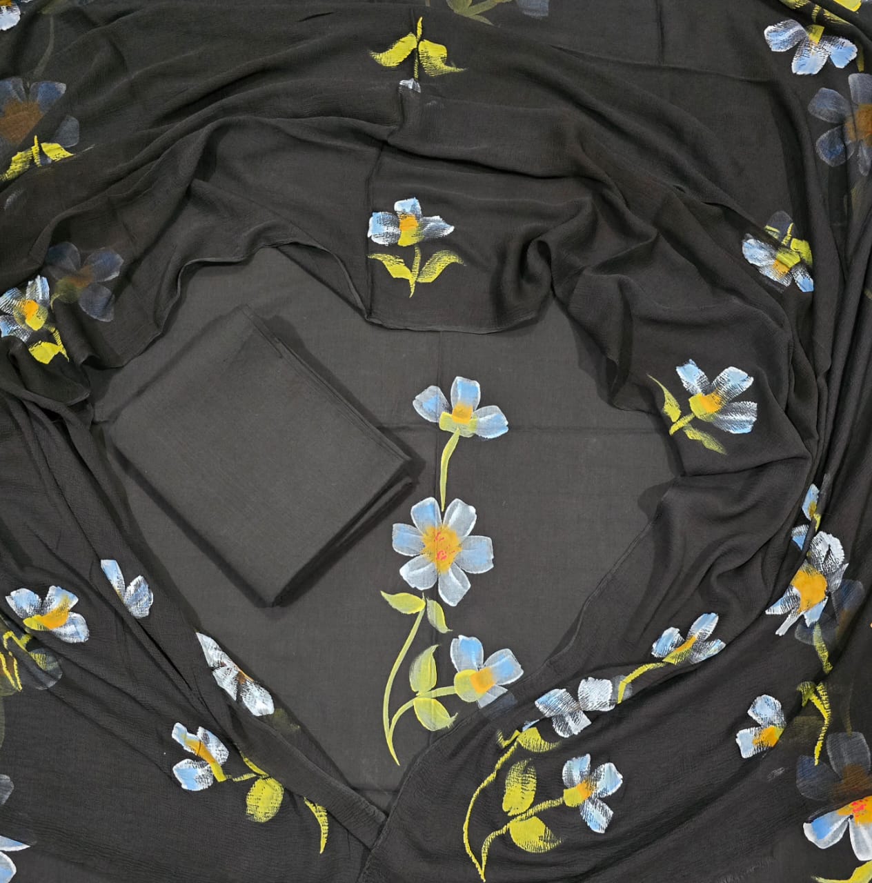Exclusive Hand print Cotton Suit With Chiffon Dupatta