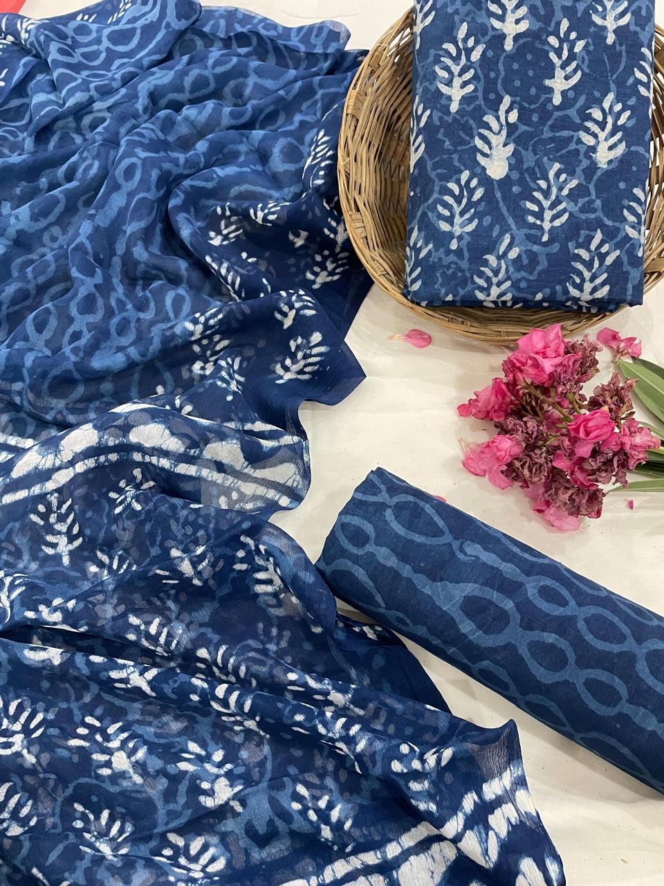 Hand Block Print Blue Cotton Suit With Chiffon Dupatta (47)