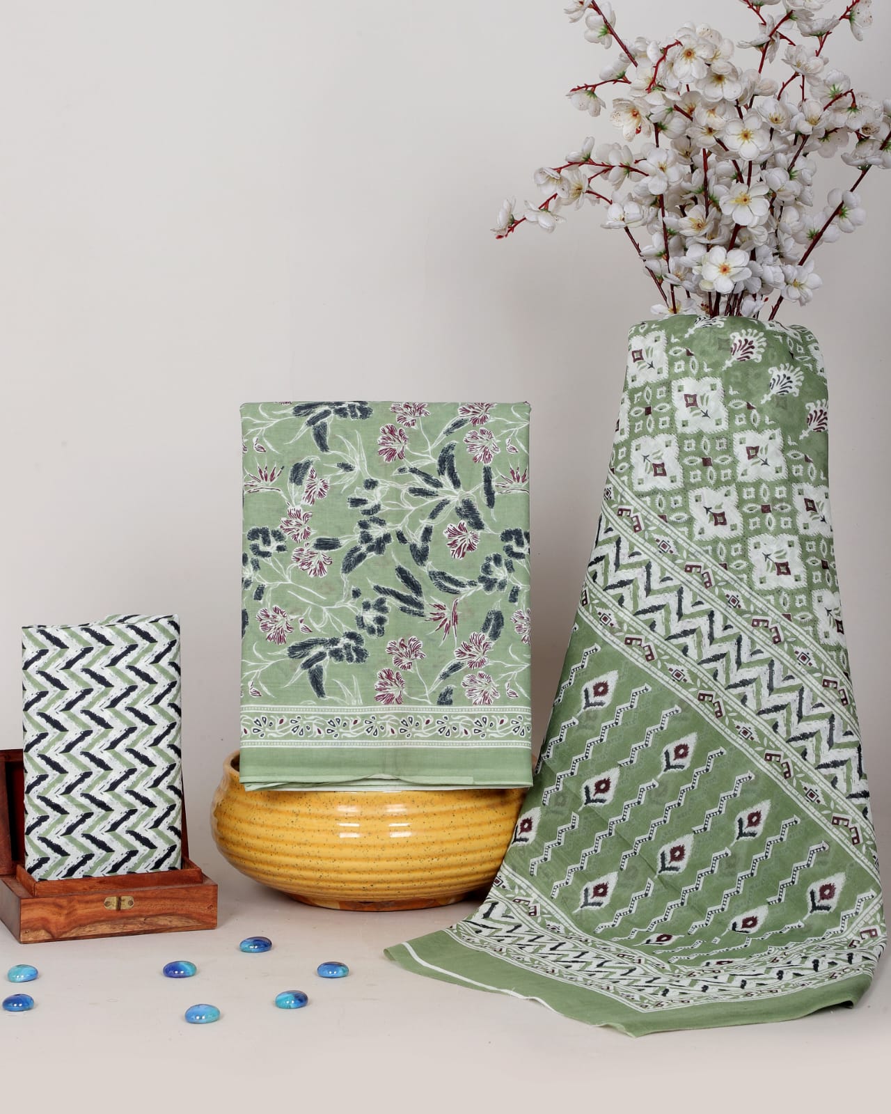 Premium Print Soft Cotton Suit With Mulmul Dupatta