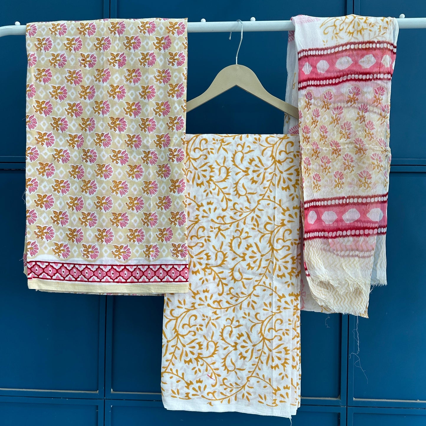 Sanganeri Hand Print Cotton Suit With Chiffon Dupatta (55)