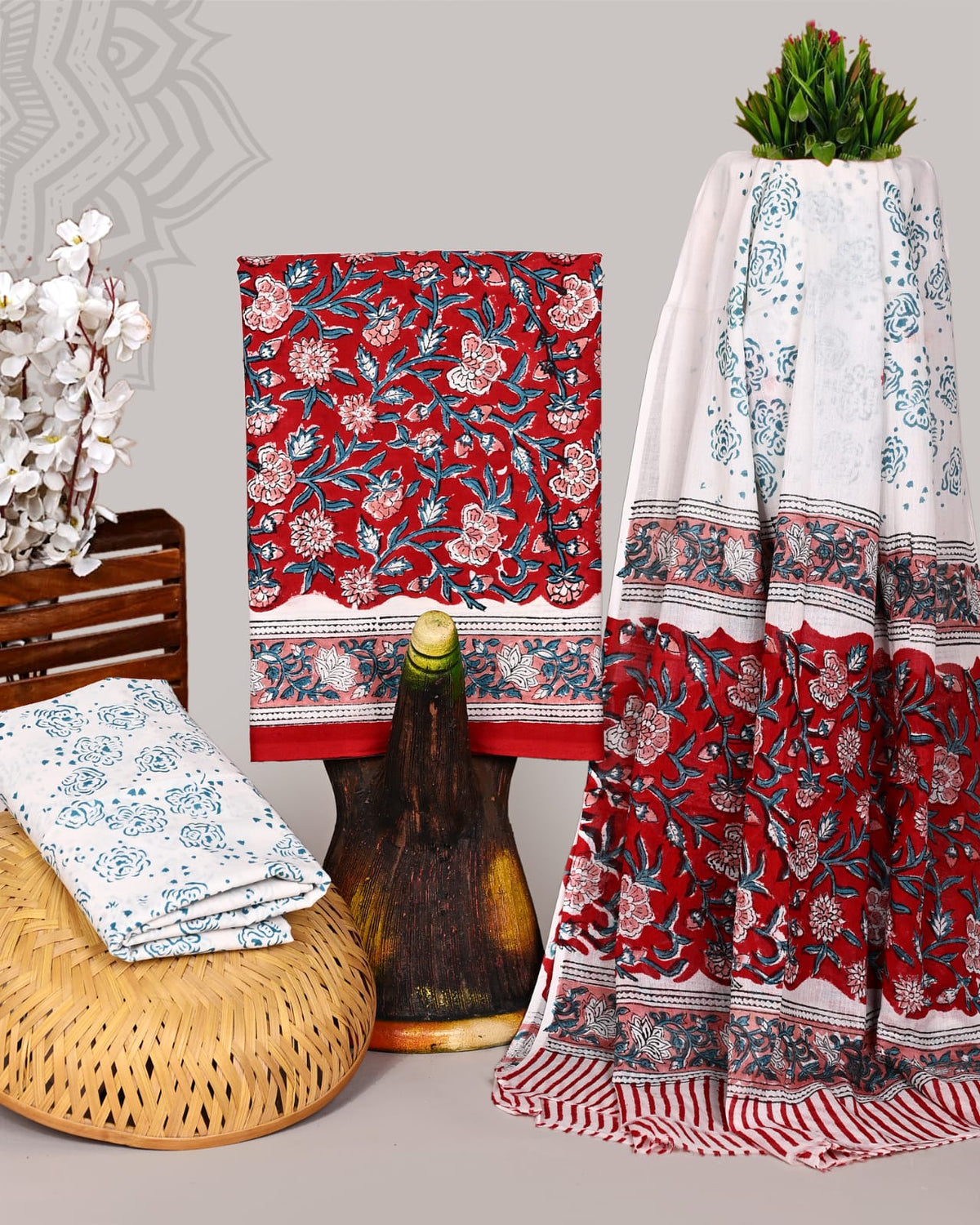 Exclusive Print Soft Cotton Suit Set With Mulmul Dupatta