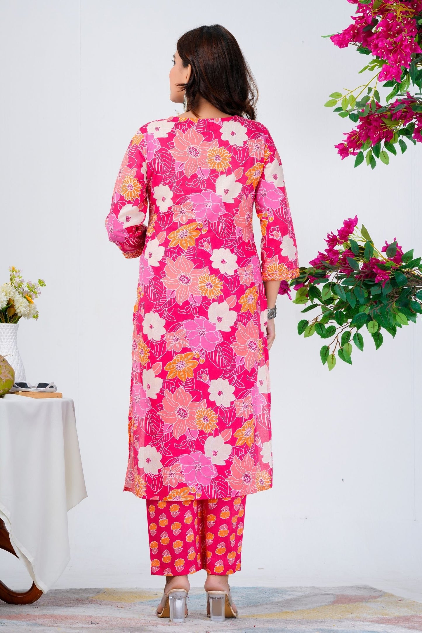 Floral Printed Pure Cotton Kurta With Trousers & Mulmul Dupatta 3