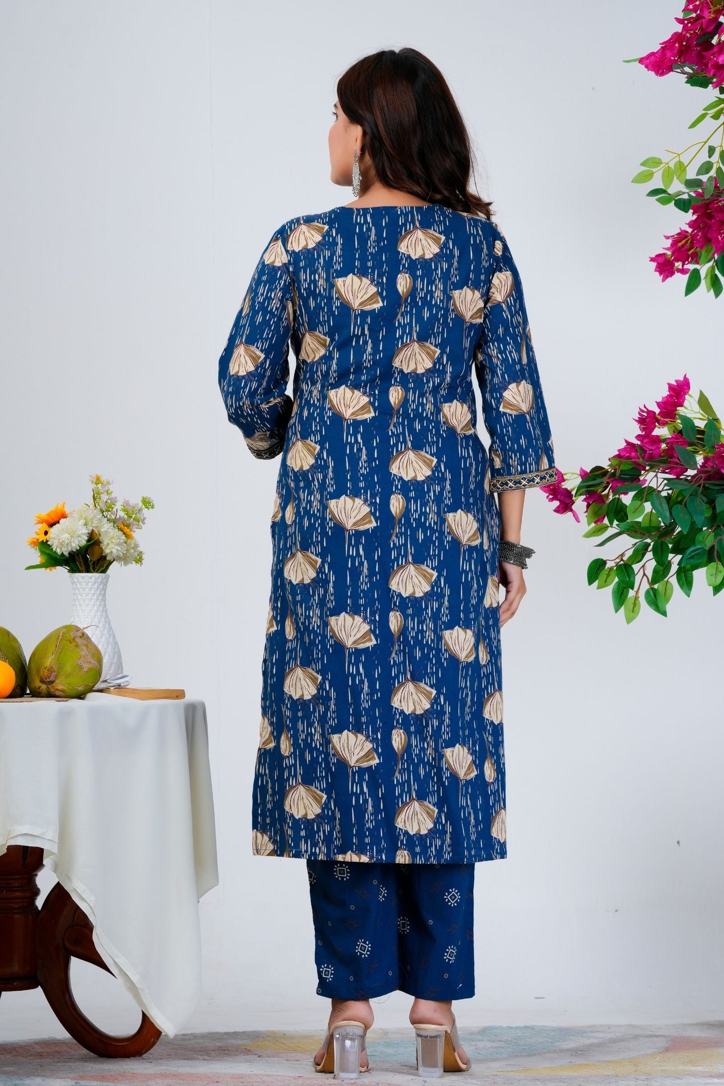 Floral Printed Pure Cotton Kurta With Trousers & Dupatta