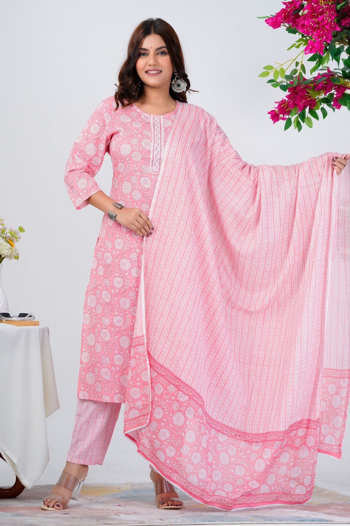 Floral Printed Pure Cotton Kurta With Trousers & Mulmul Dupatta