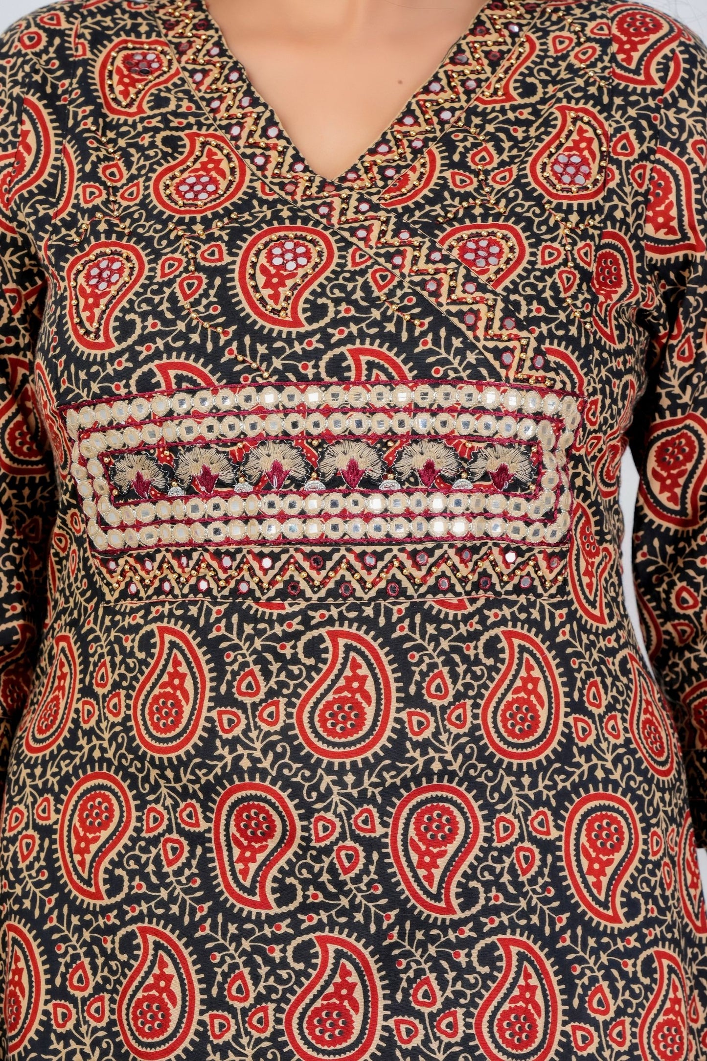 Jaipuri Printed Pure Cotton Kurta With Trousers & Mulmul Dupatta