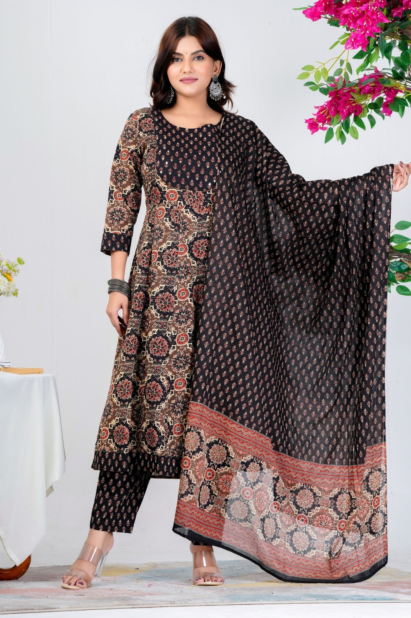 Jaipuri Printed Pure Cotton Kurta With Trousers & Mulmul Dupatta