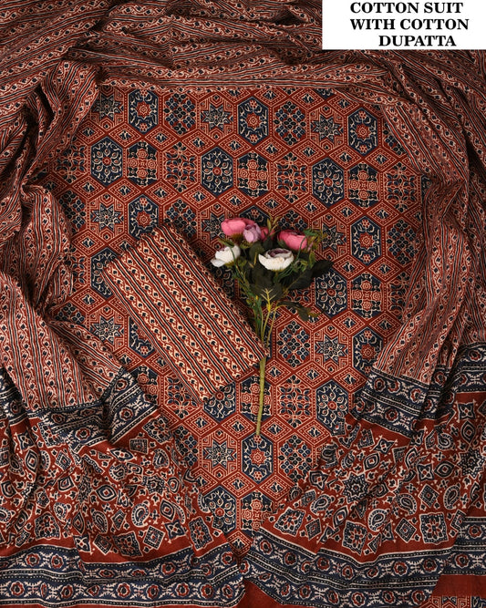 Bagru Hand Block Printed Cotton Suit Set (PCVCSCD48)