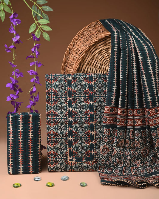 Exclusive Cotton Suit With Gota Patti Work (3)