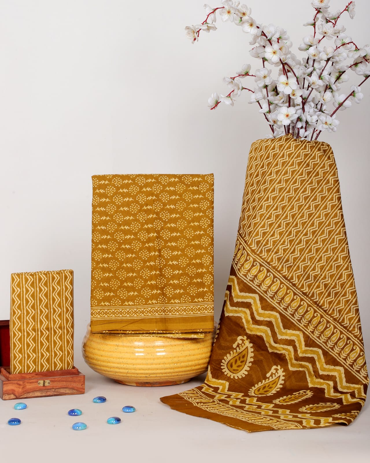 Exclusive Soft Cotton Suit Set With Mulmul Dupatta