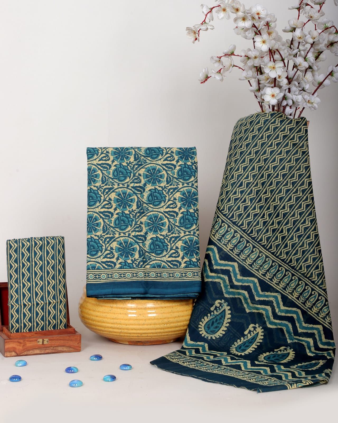 Exclusive Print Organic Cotton Suit With Mulmul Dupatta