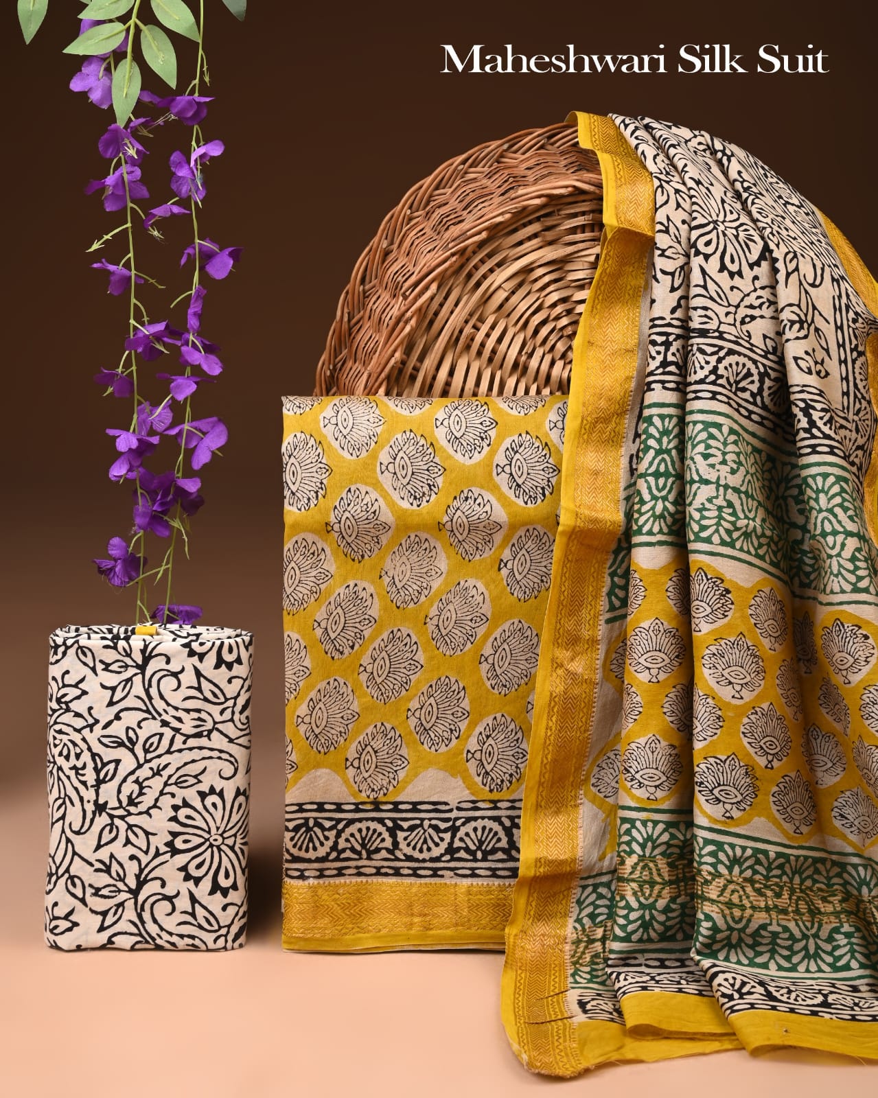 Elegant Maheshwari Silk Suit -Traditional Grace with Modern Touch