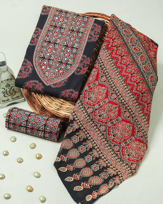 Organic Cotton Suit With Gota Patti Work (20)