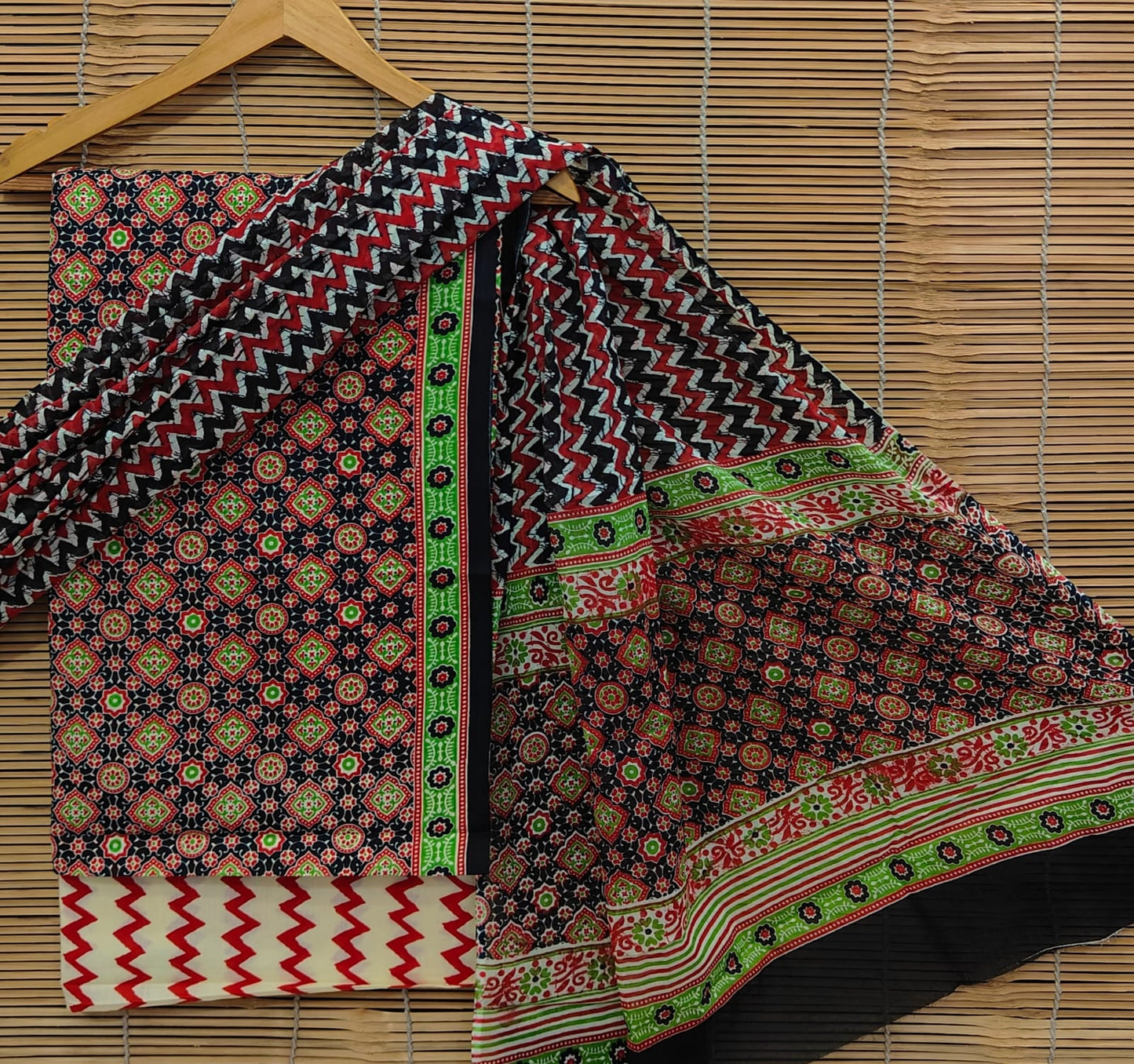 Dabu Print Soft Cotton Suit With Mulmul Dupatta