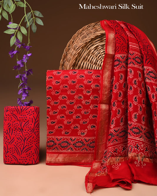 Hand Block Printed Maheshwari Silk Geecha Border Suit